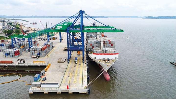Gabon : 8 500 milliards de FCFA d’écarts relevés dans les échanges commerciaux sur dix ans