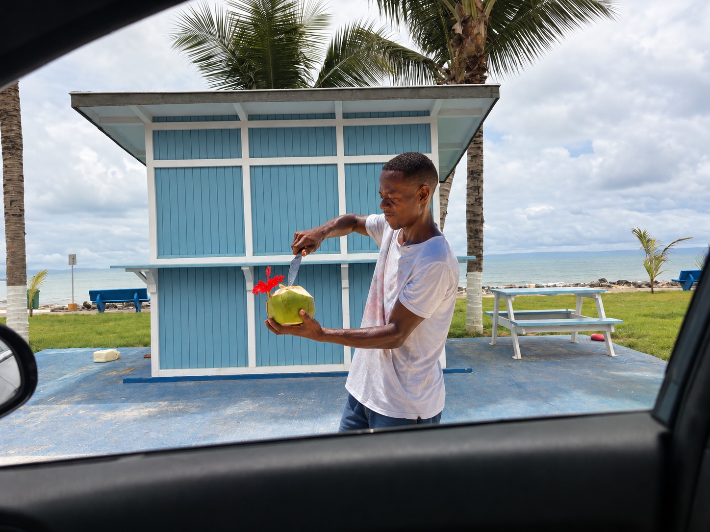 Plage du Lycée Léon Mba : Que deviennent les vendeurs de coco ?