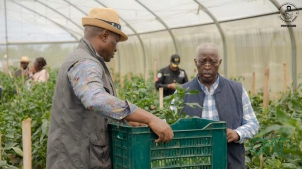  Anges Kevin NZIGOU présent la vision de la plateforme
